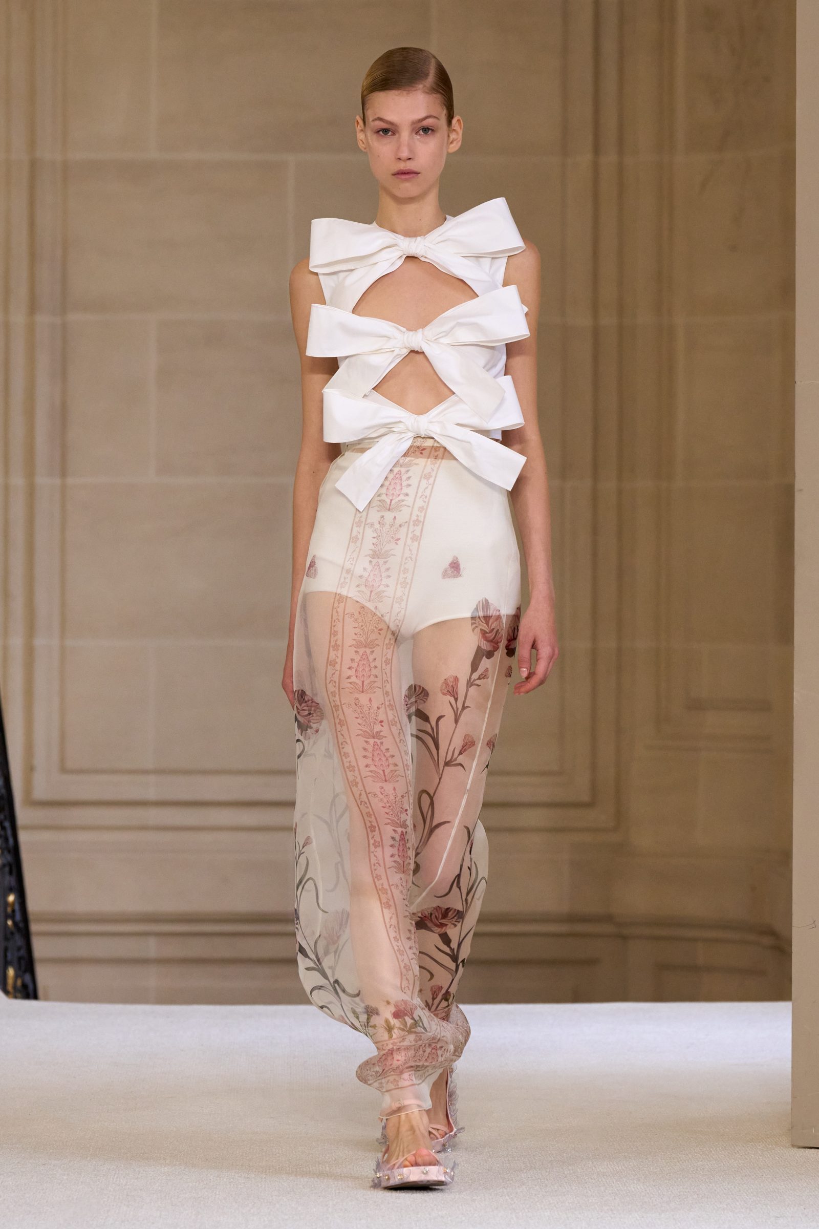 Look 40, Giambattista Valli Spring-Summer 2025