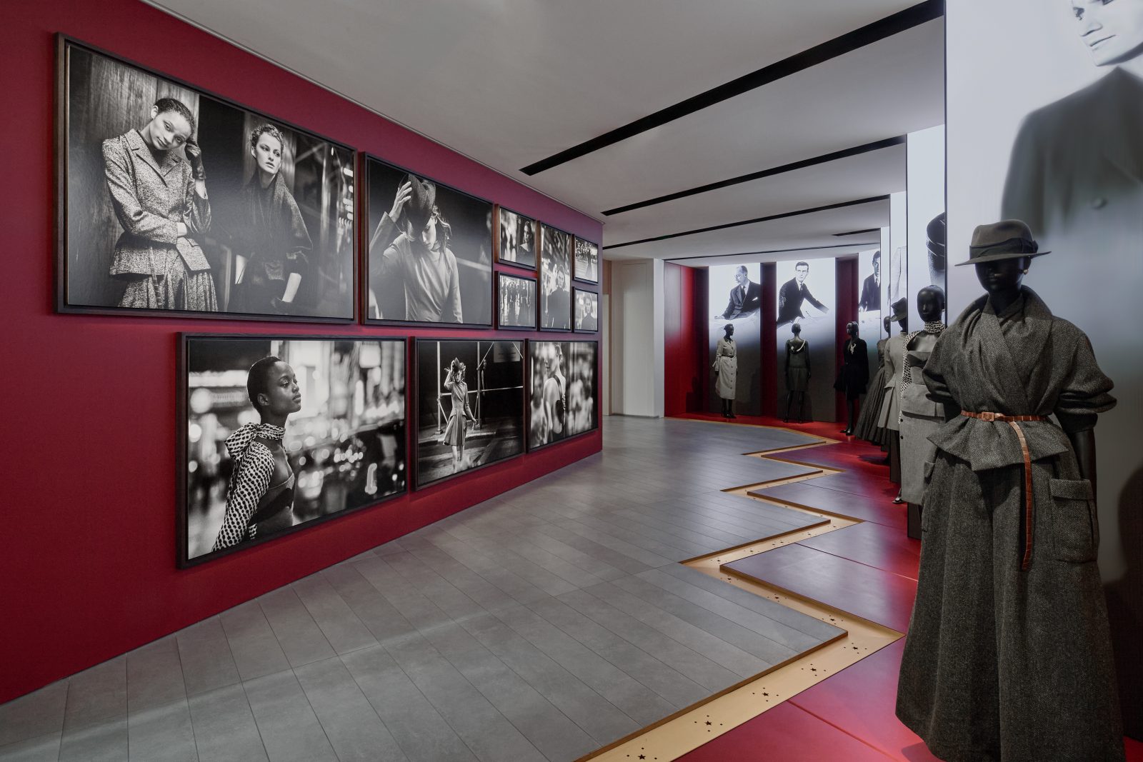 Installation view of Lindbergh’s storied photographs juxtaposed by Dior Haute Couture, Exposition Dior/Lindbergh at La Galerie Dior, Paris (Image: Adrien Dirand)