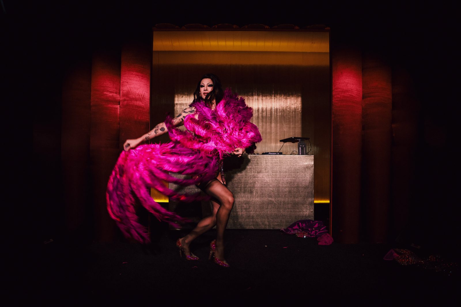 Performance artist Violet Chachki brings haute drag aesthetics to the Coach x Amazon Fashion afterparty, embodying fashion's increasingly fluid boundaries. (Image: BFA)