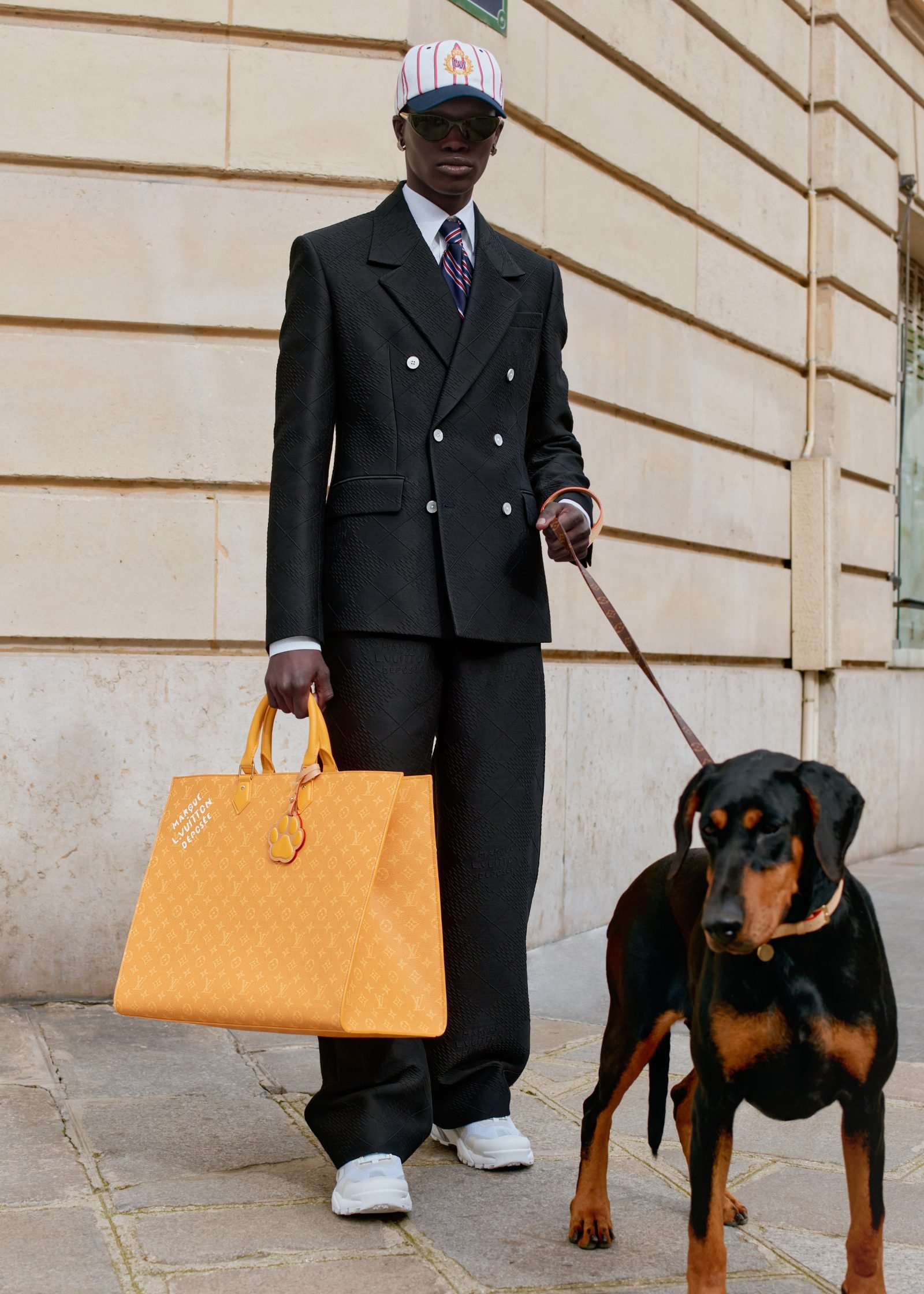Look 4 | Louis Vuitton Dog LVππππ Pre-Collection Spring-Summer 2025