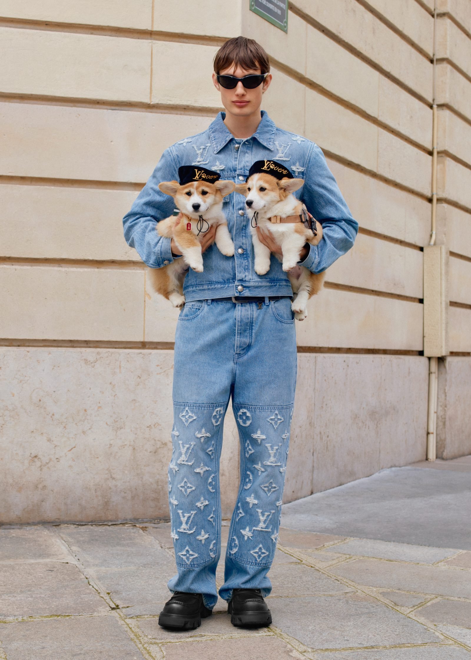 Look 17 | Louis Vuitton Dog LVππππ Pre-Collection Spring-Summer 2025