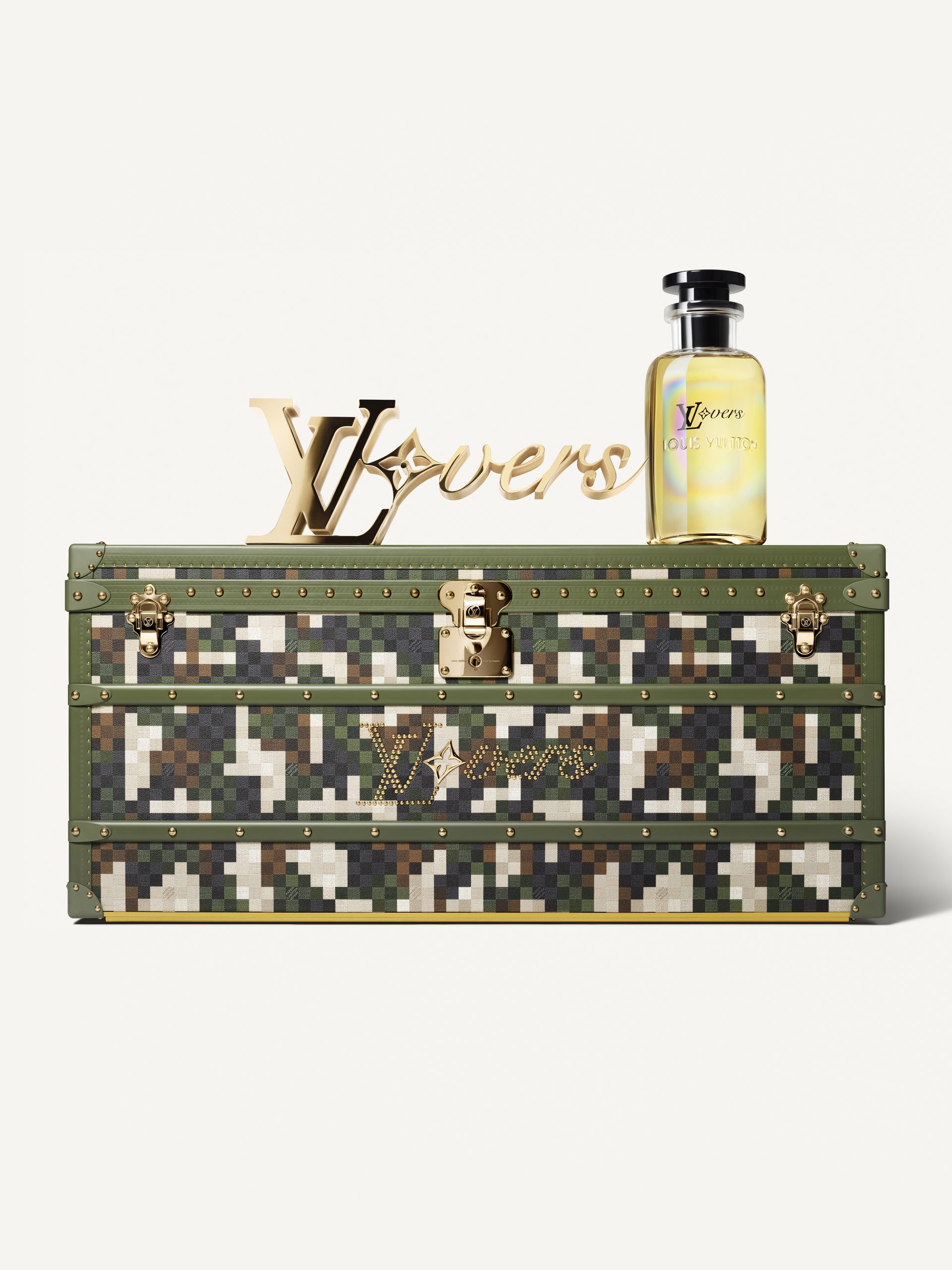 Sunlight in a Bottle: Louis Vuitton’s New LVERS Fragrance Radiates Warmth