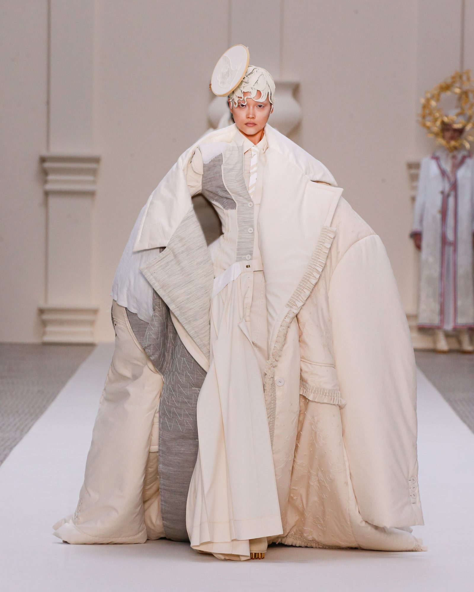 Look 1