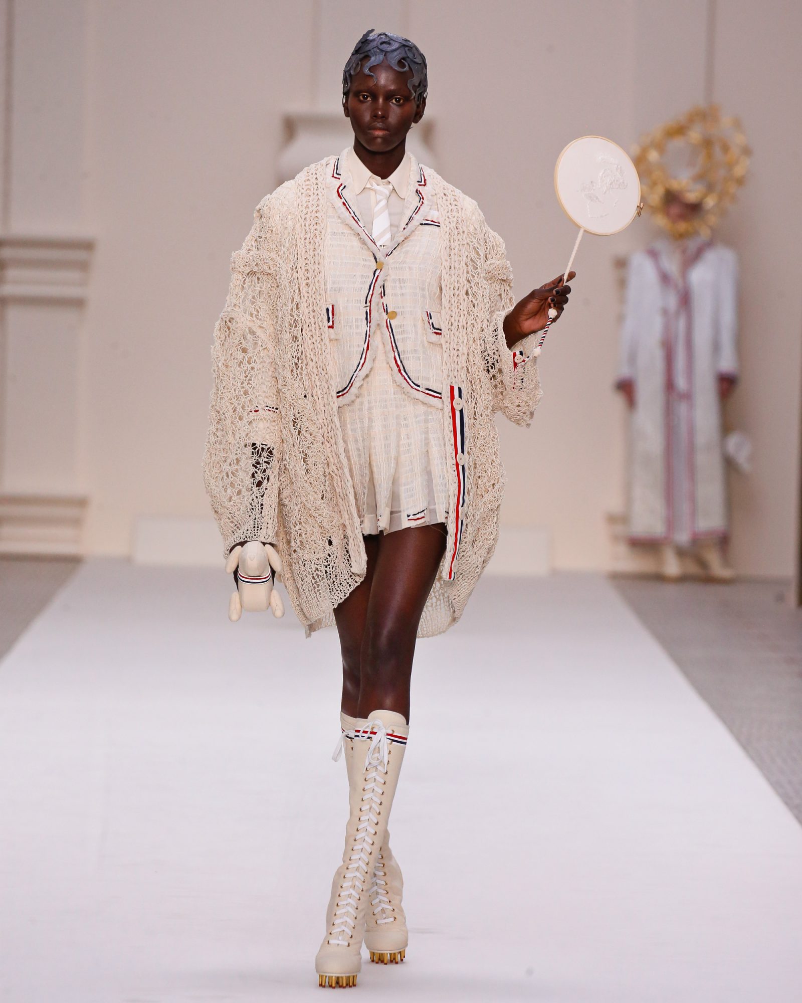 Look 4