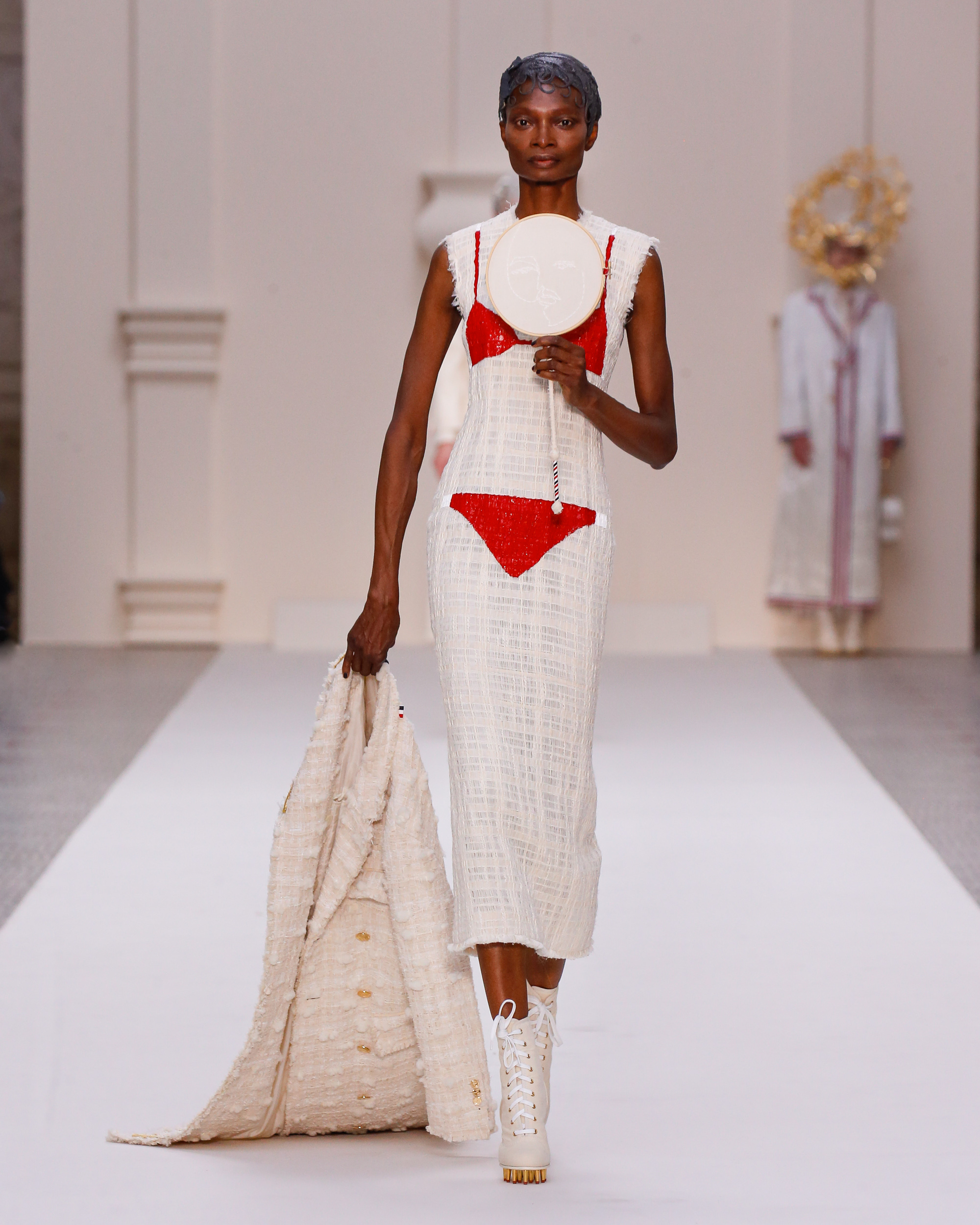 Look 14