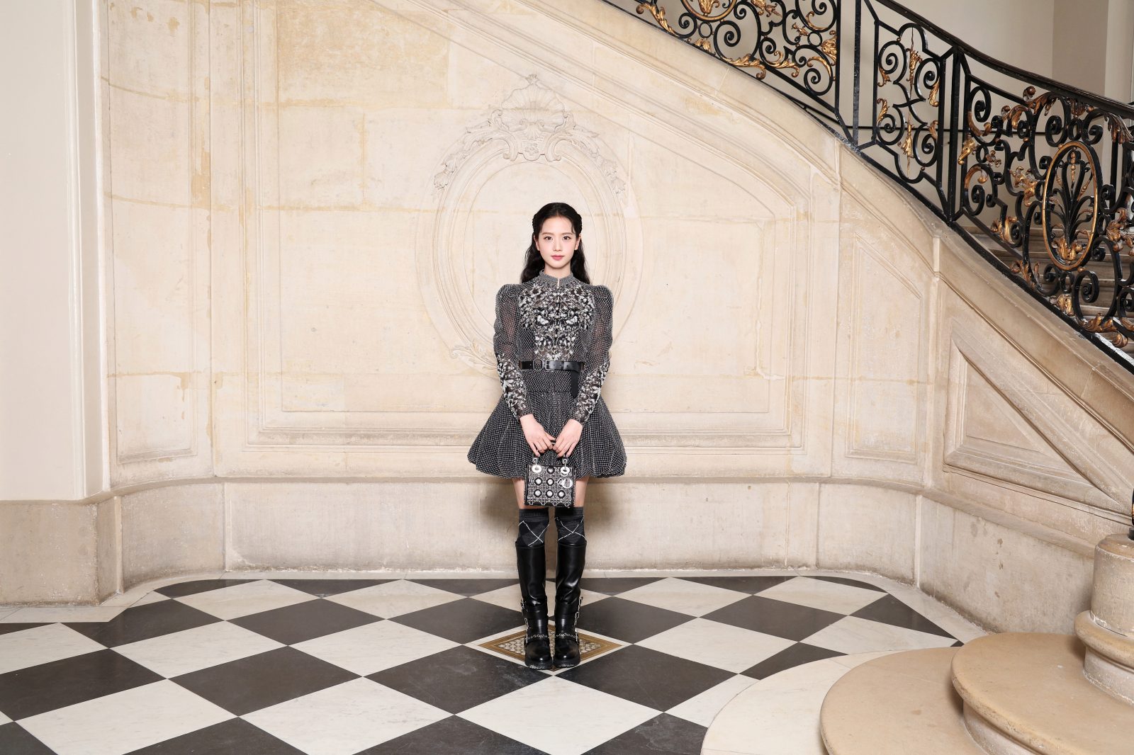 Kim Jisoo attends the Christian Dior Haute Couture Fall/Winter 2024-2025 show as part of Paris Fashion Week on June 24, 2024 in Paris, France. (Photo by Pascal Le Segretain/Getty Images for Christian Dior)
