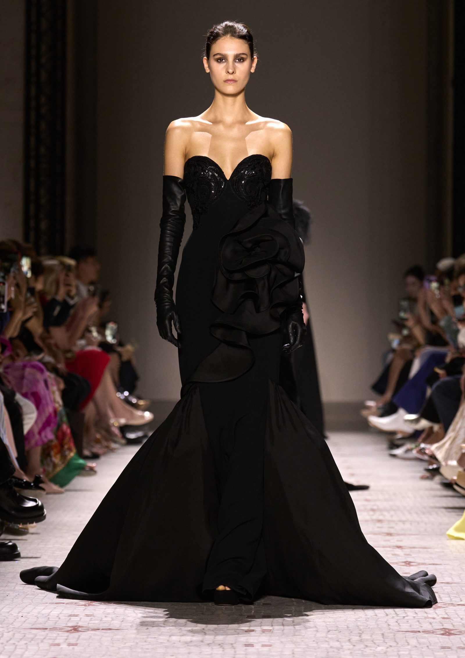 Look 3