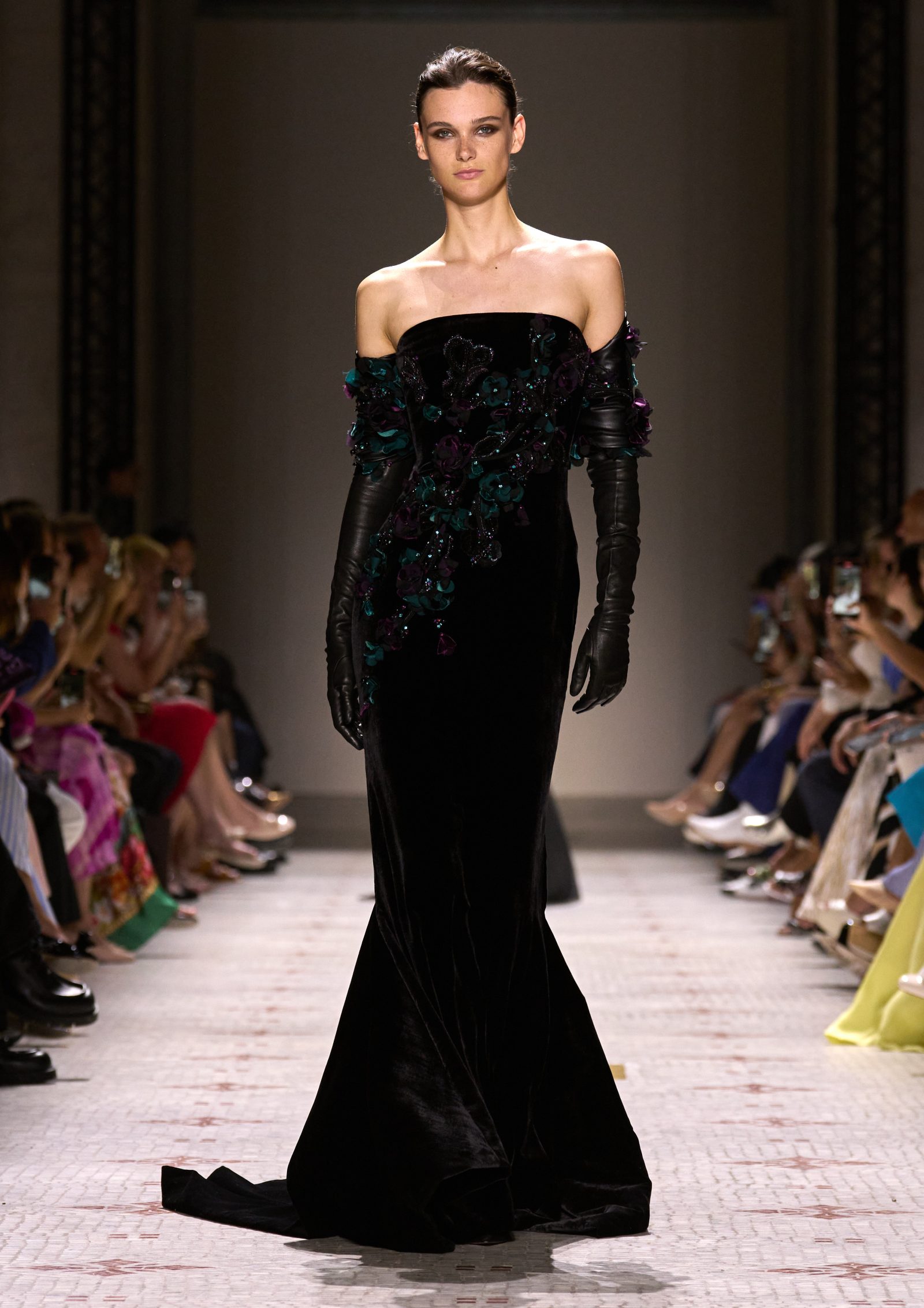 Look 7