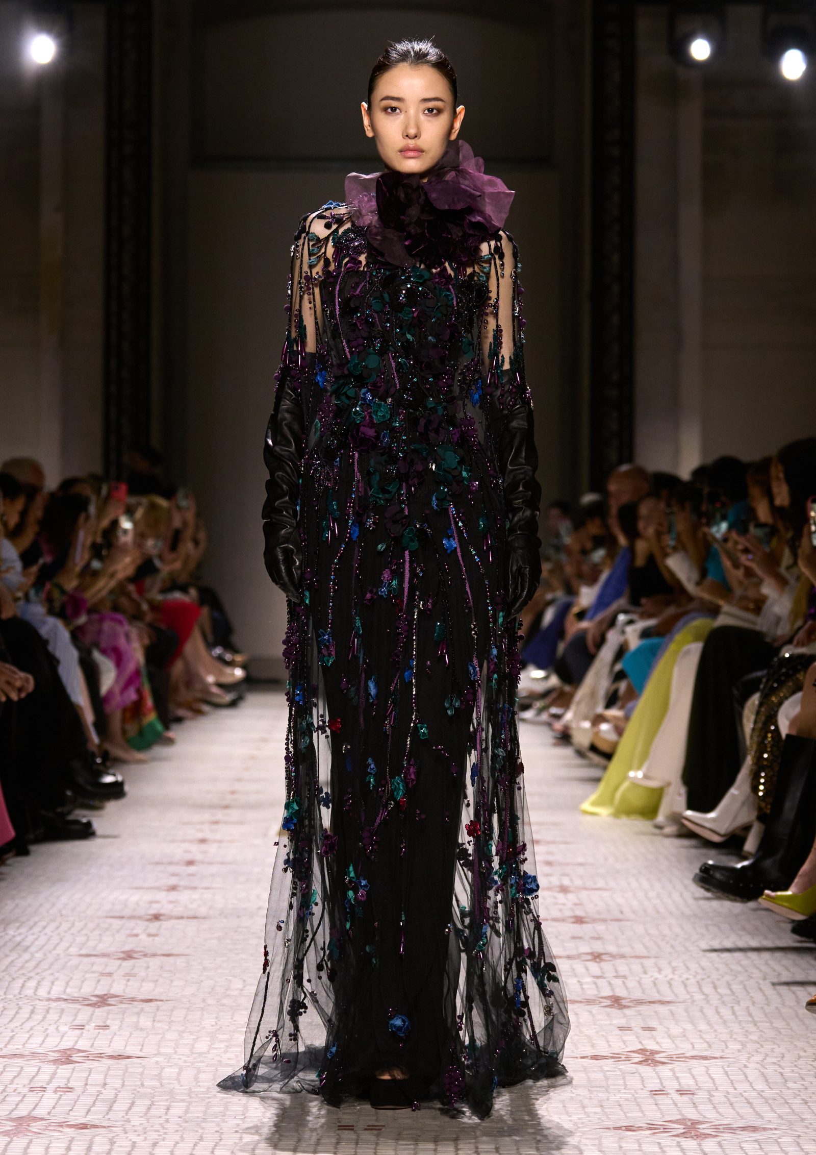 Look 12