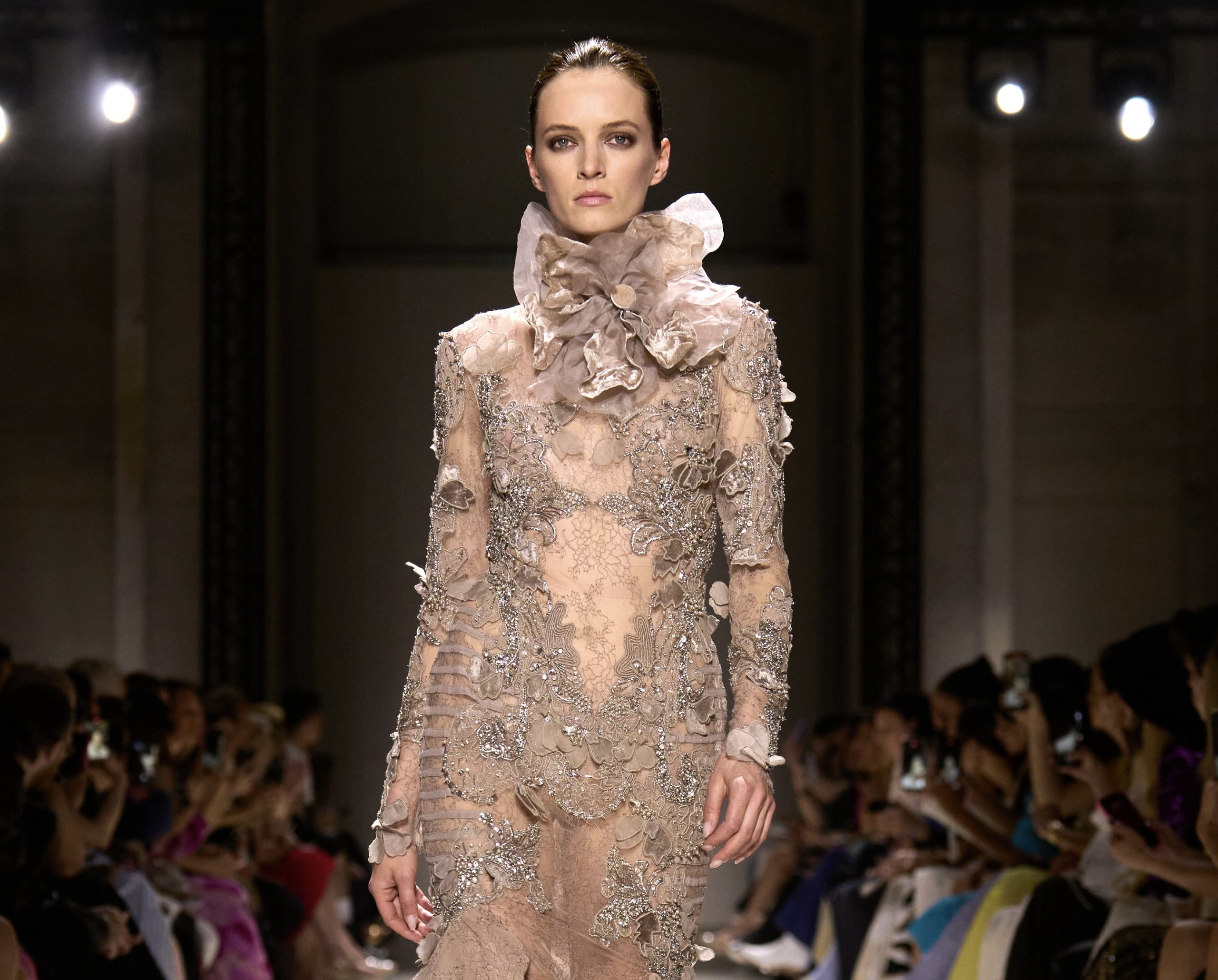 Elie Saab Fall 2024 Couture: “An Enchanted Serenade” of Artisanal Showmanship