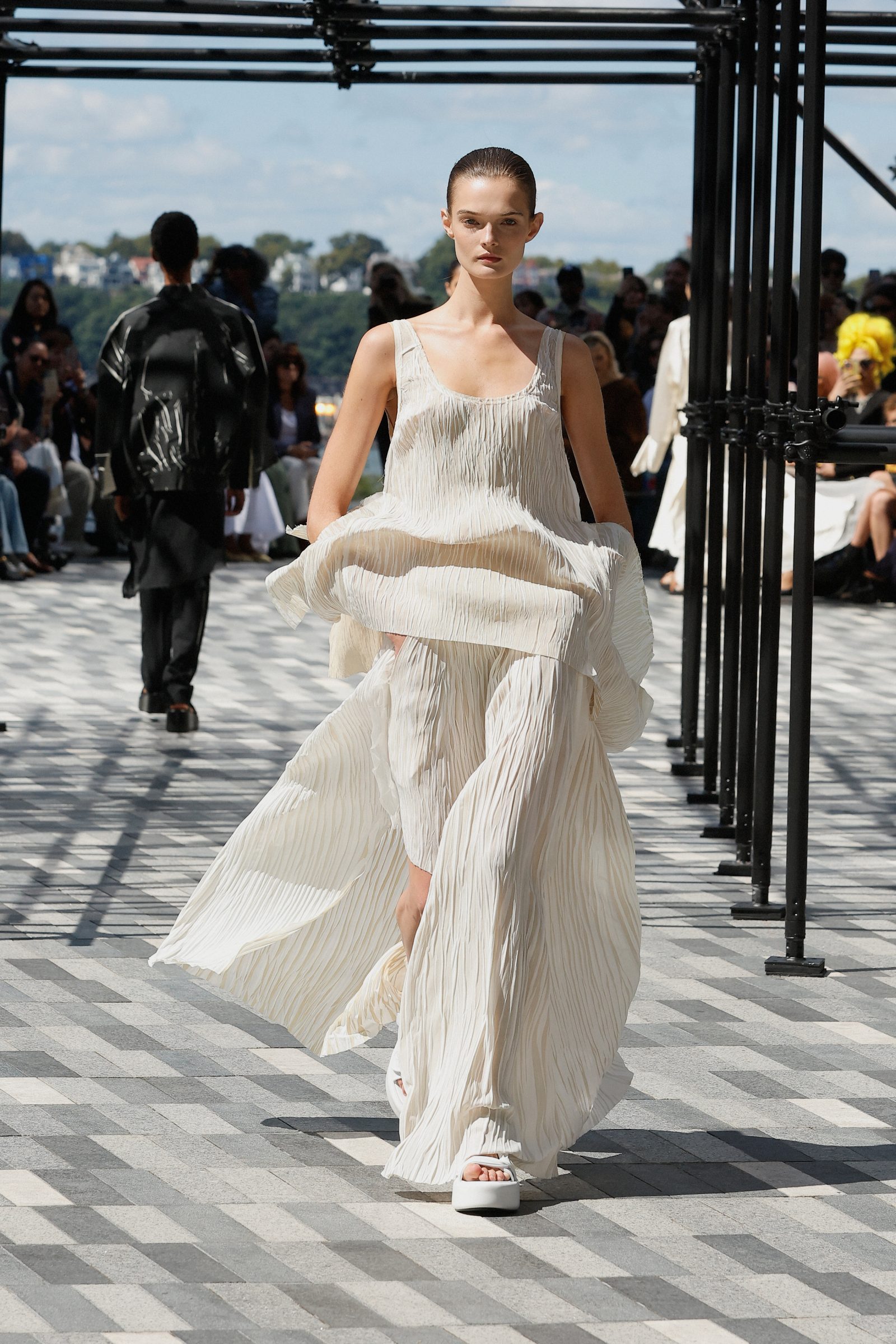 Look 5