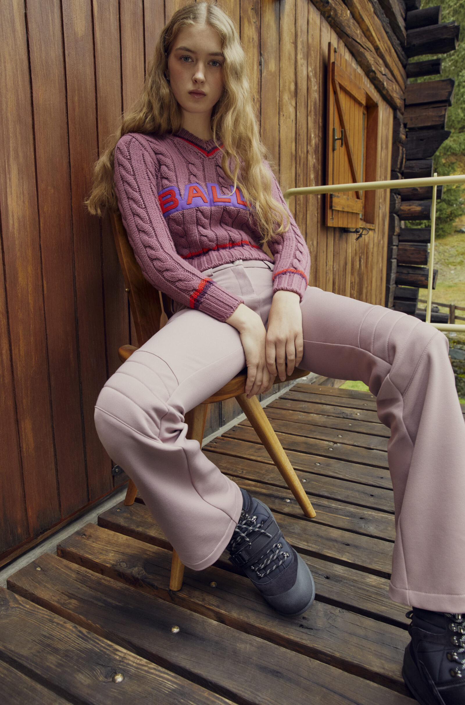 Alpine Chic Redefined: Bally's Winter Capsule Collection showcases luxurious wool and cashmere blends in lilac, paired with functional elegance, perfect for après-ski leisure or city sophistication.