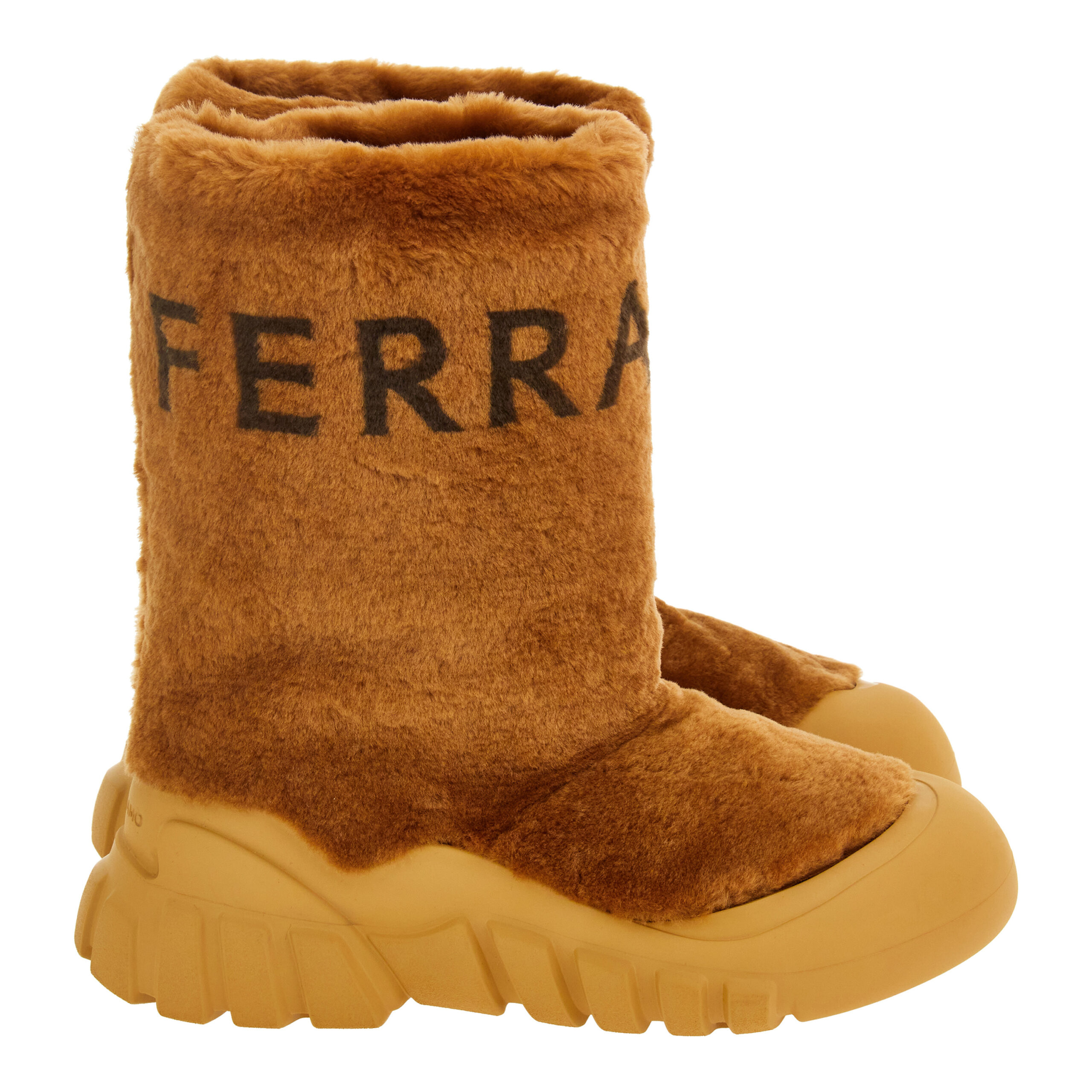 Discover the Pinnacle of Winter Elegance with Ferragamo’s Après-Ski Collection