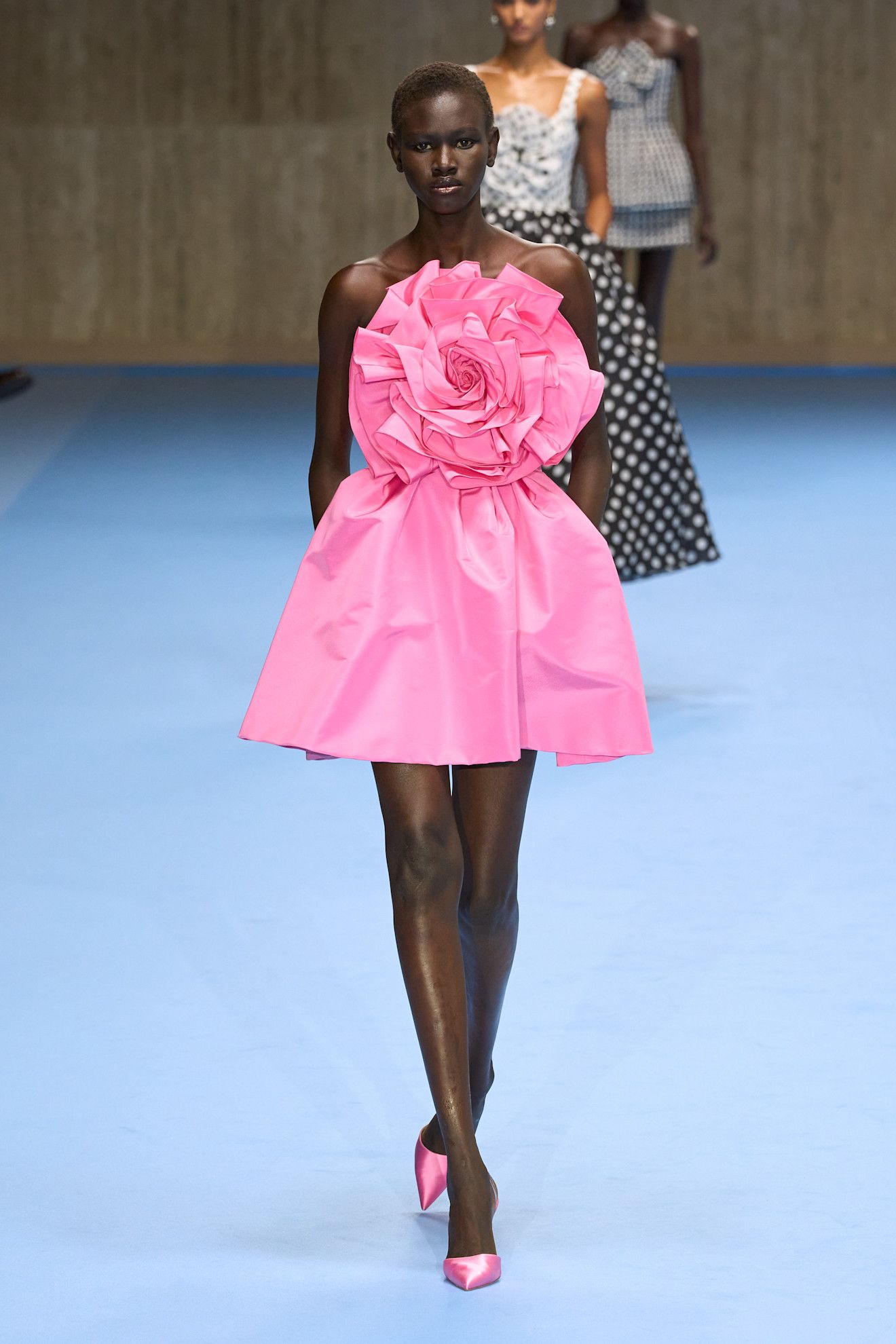 Look 28