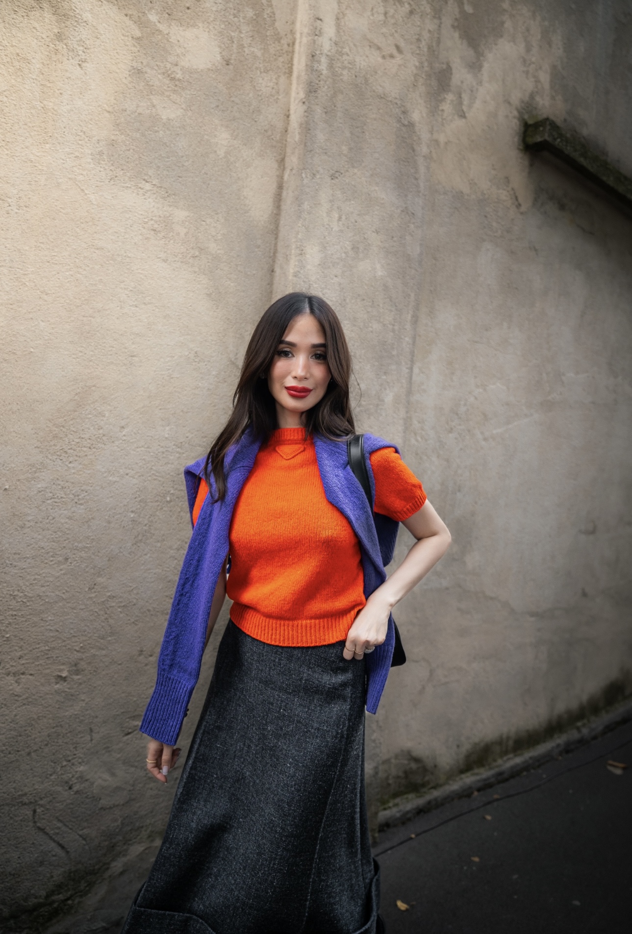 Heart Evangelista arrives at Prada’s Women’s Spring-Summer runway show in Milan (Image: Riccardo Perdisa for Rain Magazine).