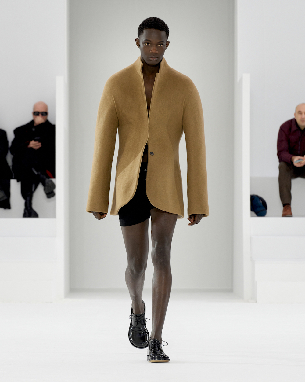 LOEWE, FW23 LOEWE FW23