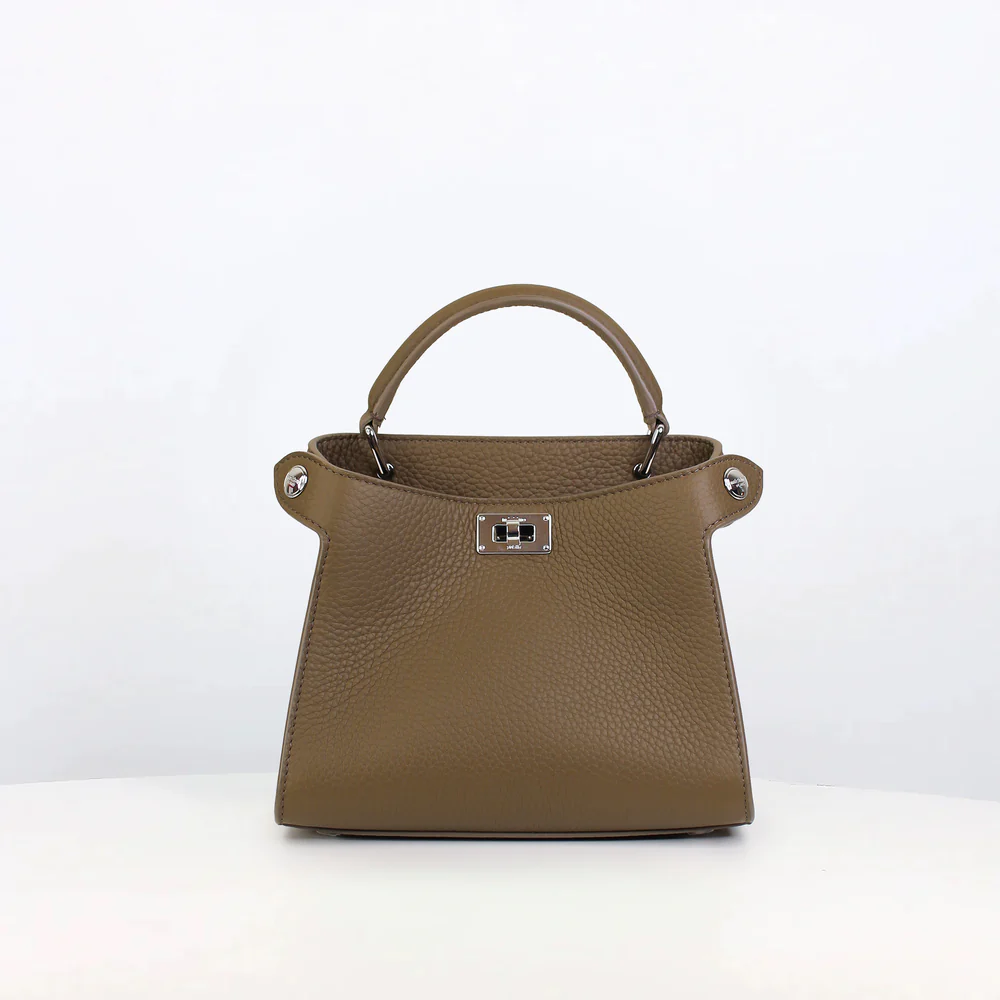 Michino Paris' Lutèce Nano, crafted in grained calfskin leather