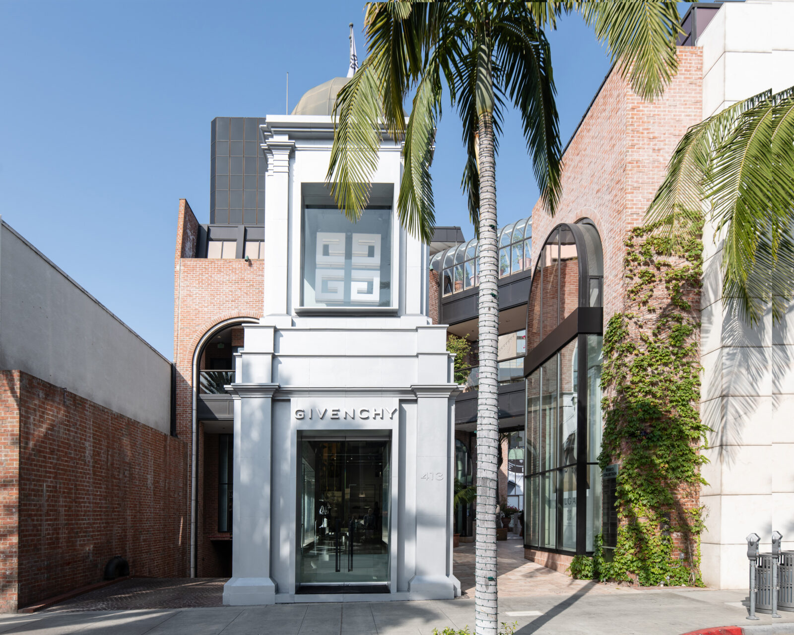 GIVENCHY, Rodeo Drive, temporary store