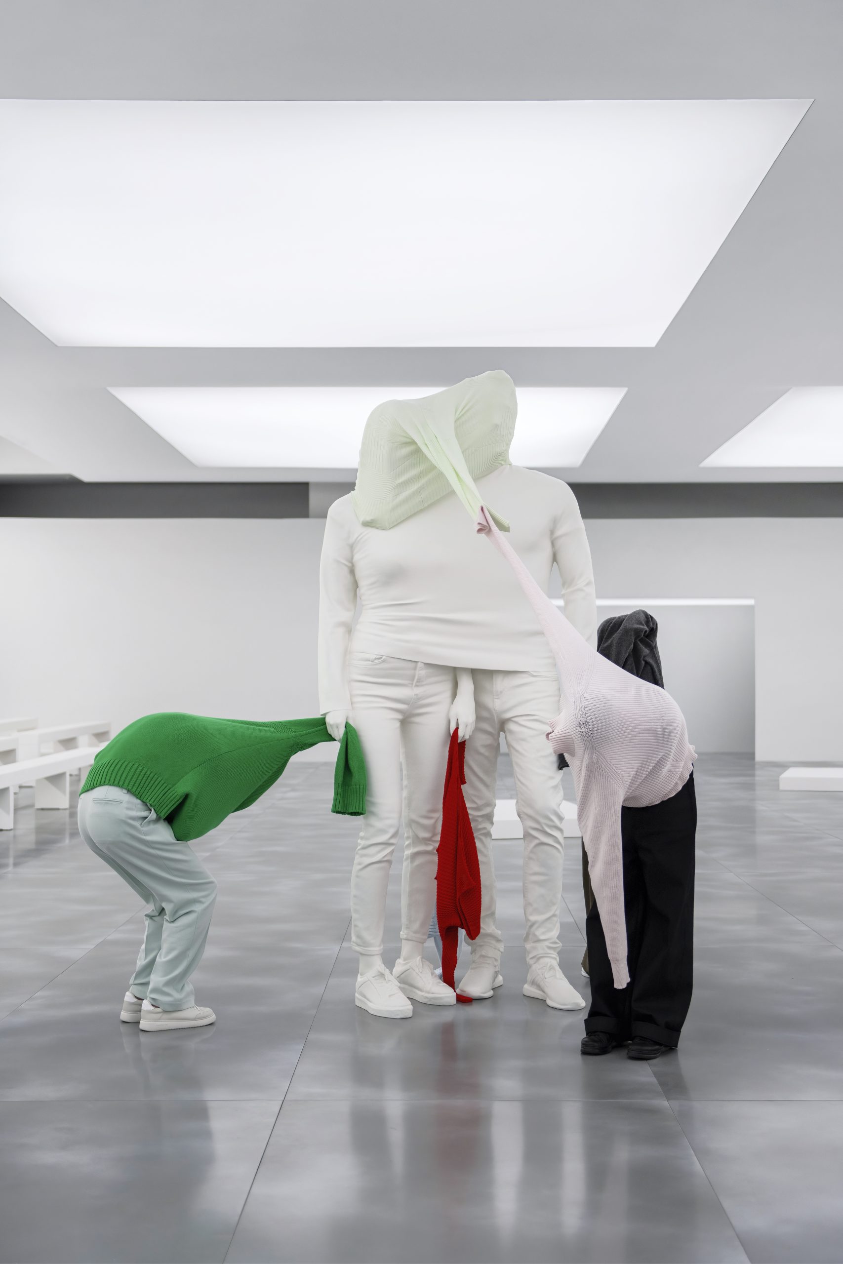 Issey Miyake FW25: One Minute Sculptures (Photo courtesy of Issey Miyake)