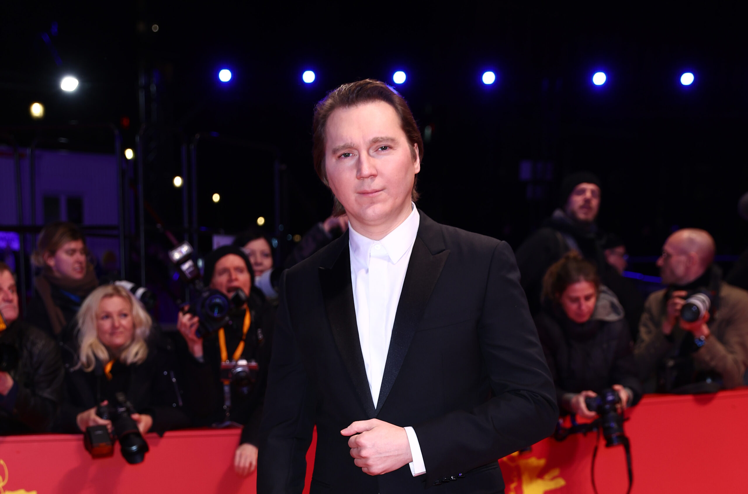 Paul Dano Radiates Elegance in Dior at ‘Spaceman’ Berlin Premiere