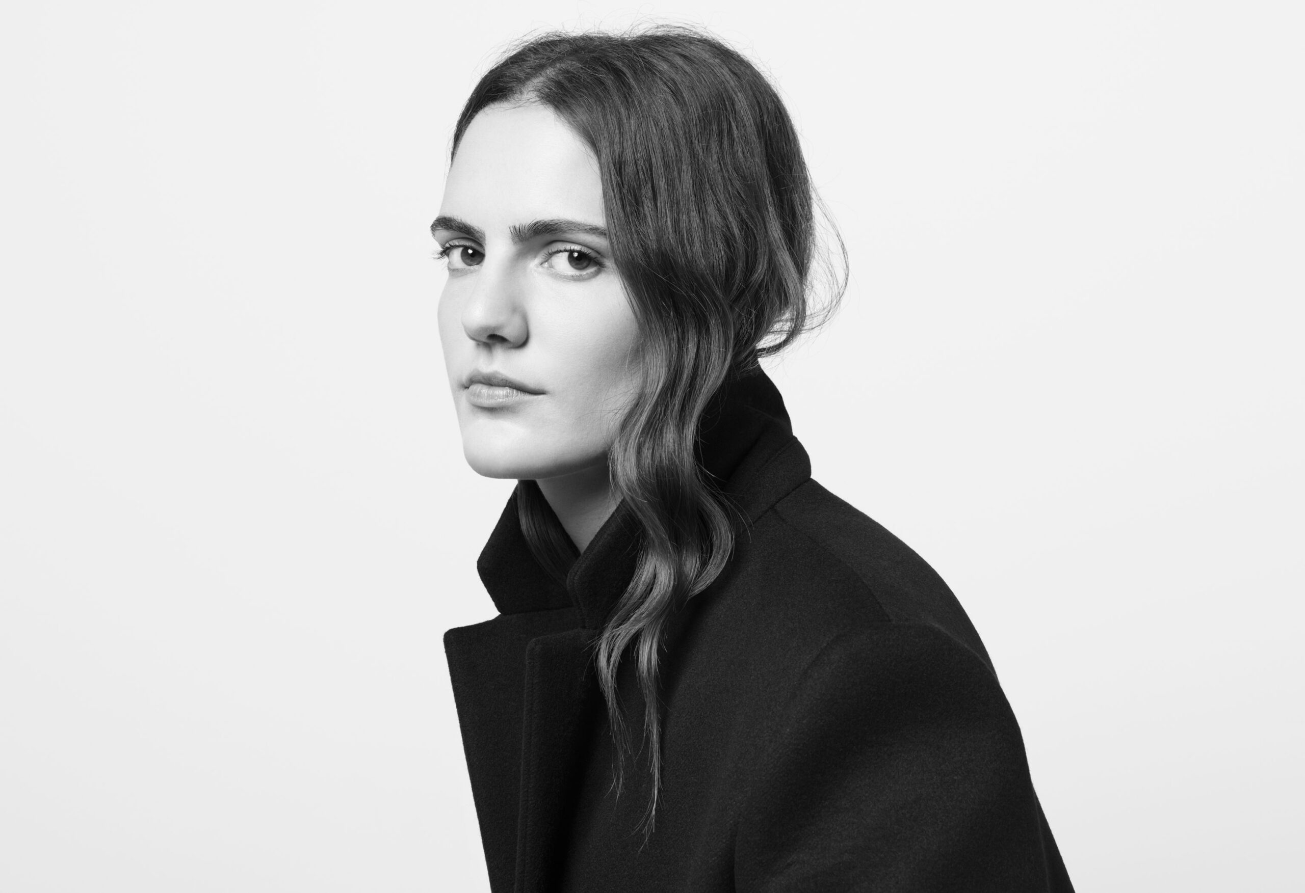Daughter of Maria Grazia Chiuri, Rachele Regini brings her point of view on feminism and the Lady 95.22 for Dior