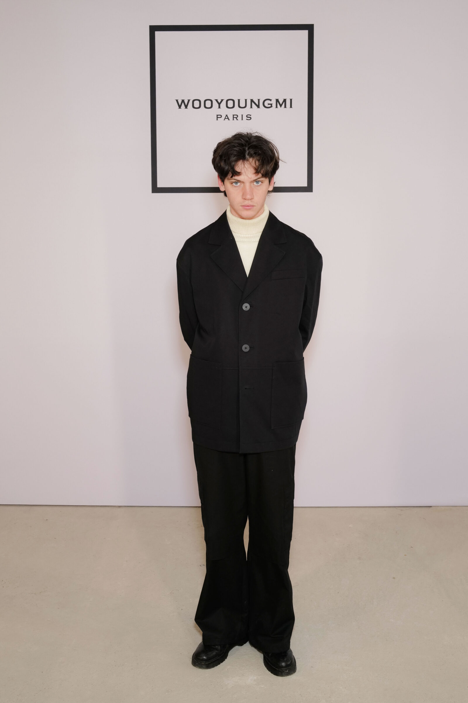 Reuben Larkin, a stylish guest at the Wooyoungmi FW24 presentation. Reuben Larkin, a stylish guest at the Wooyoungmi FW24 presentation.