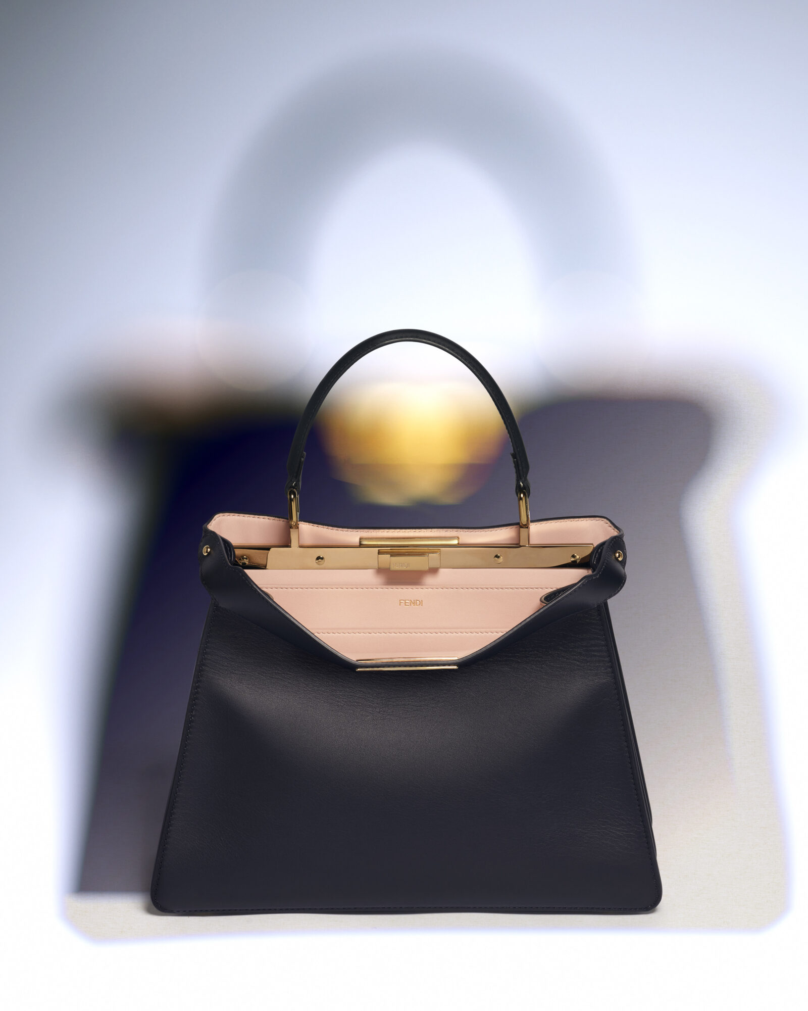 ROSE BLACK – Fall-Winter 2020-21 – Ph. Peter Langer ROSE BLACK – Fall_Winter 2020-21 – Ph. Peter Langer