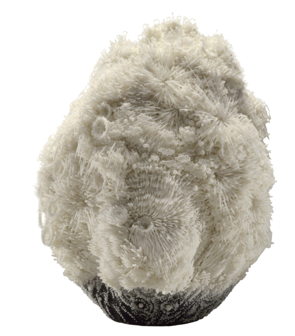 Eriko Inazaki, Japan ‘Metanoia’, ceramics, 200 x 200 x 240 mm 2019 Eriko Inazaki, Japan
‘Metanoia’, ceramics, 200 x 200 x 240 mm 2019
