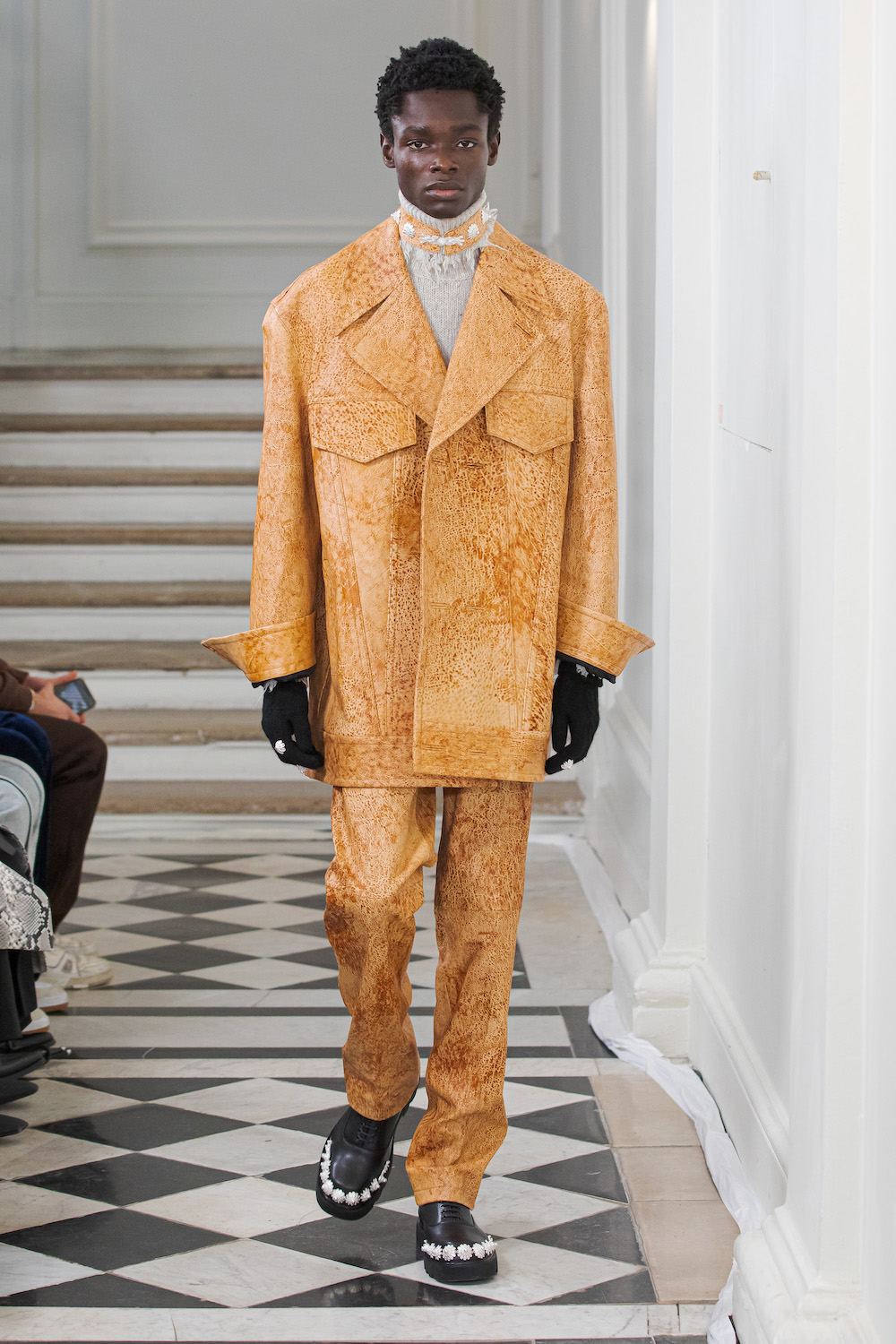 SEAN SUEN fall winter 2023 SEAN SUEN fall winter 2023