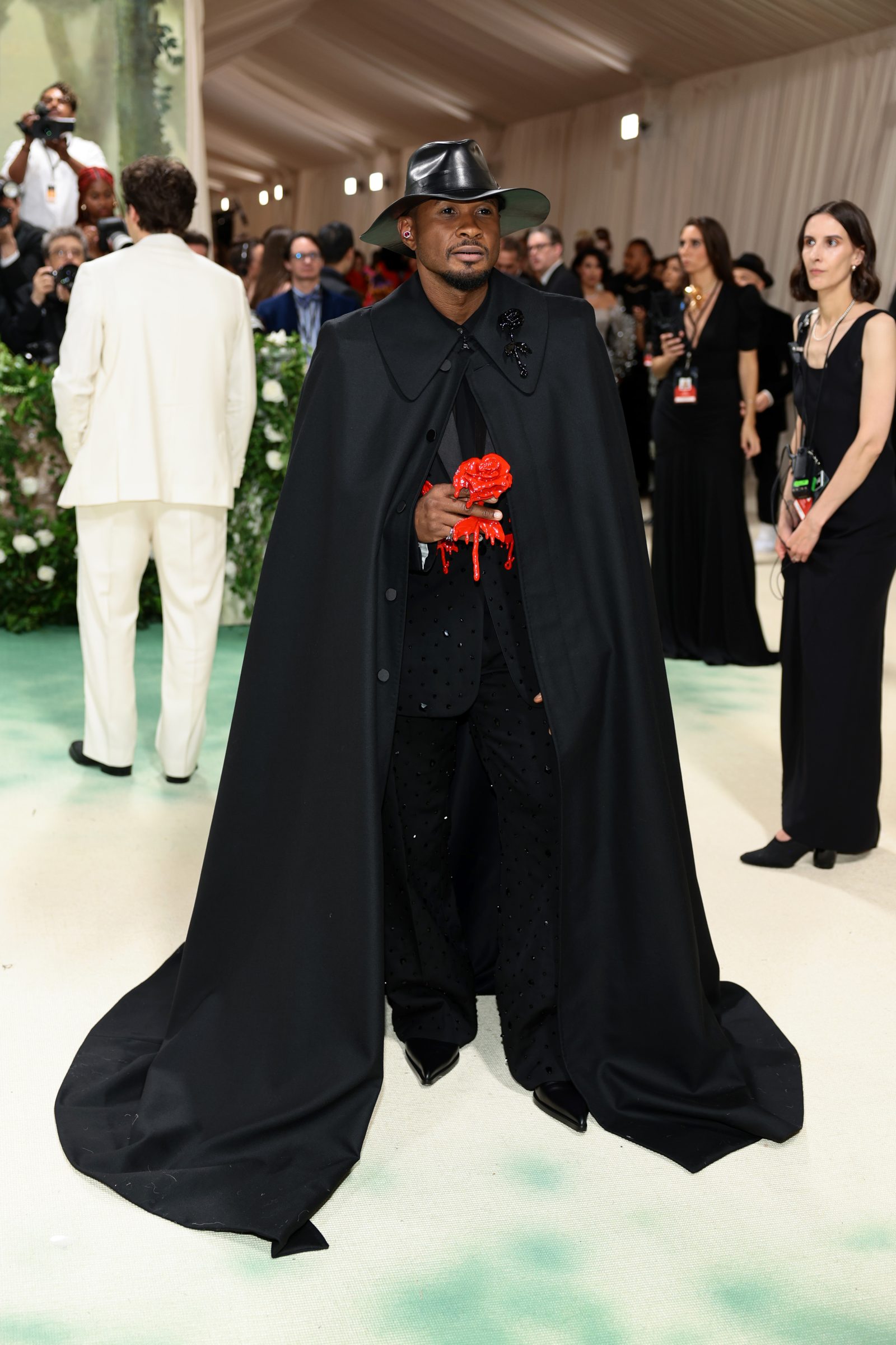 Usher attends The 2024 Met Gala Celebrating "Sleeping Beauties: Reawakening Fashion" at The Metropolitan Museum of Art on May 06, 2024 in New York City. (Photo by Dimitrios Kambouris/Getty Images for The Met Museum/Vogue)