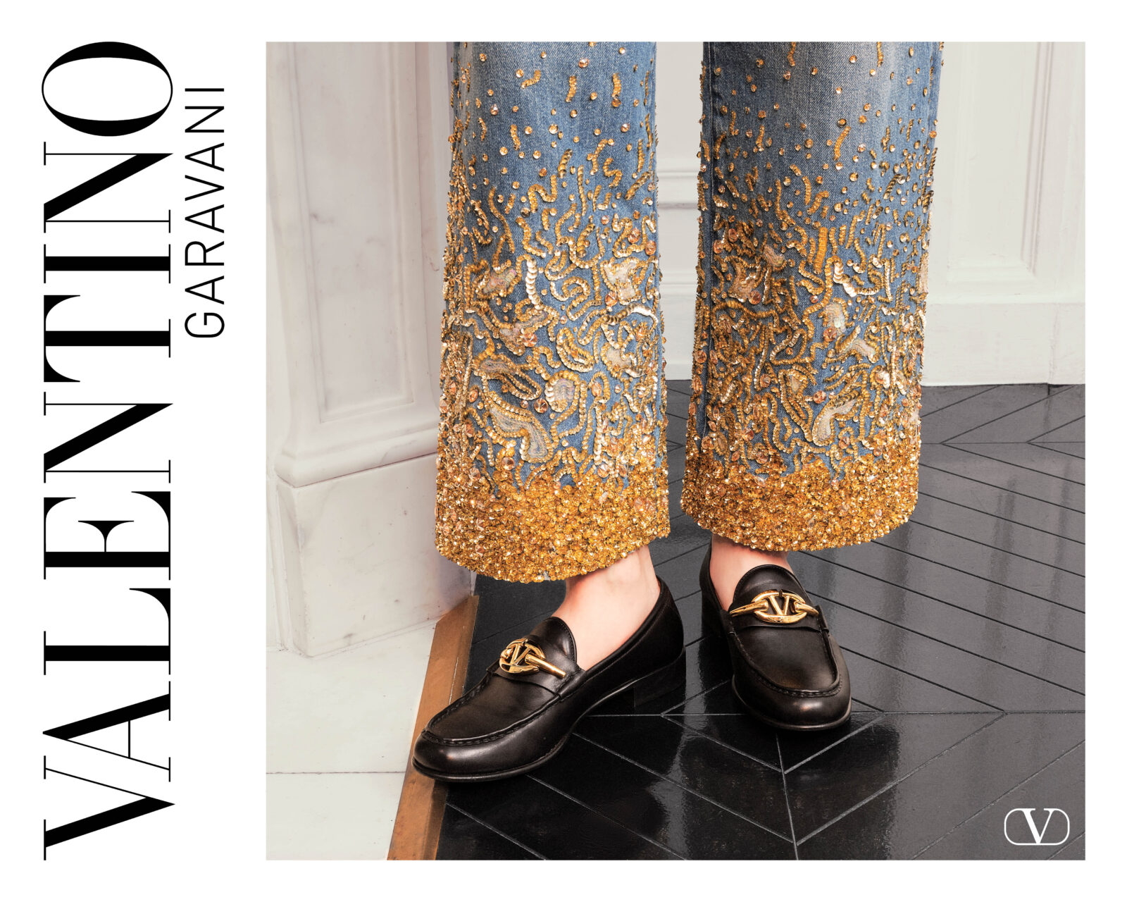 Golden Ambition: Step into the holiday season with Valentino Garavani, where ornate embellishments meet timeless denim elegance, crafting a narrative of luxurious festivity. Golden Ambition: Step into the holiday season with Valentino Garavani, where ornate embellishments meet timeless denim elegance, crafting a narrative of luxurious festivity.