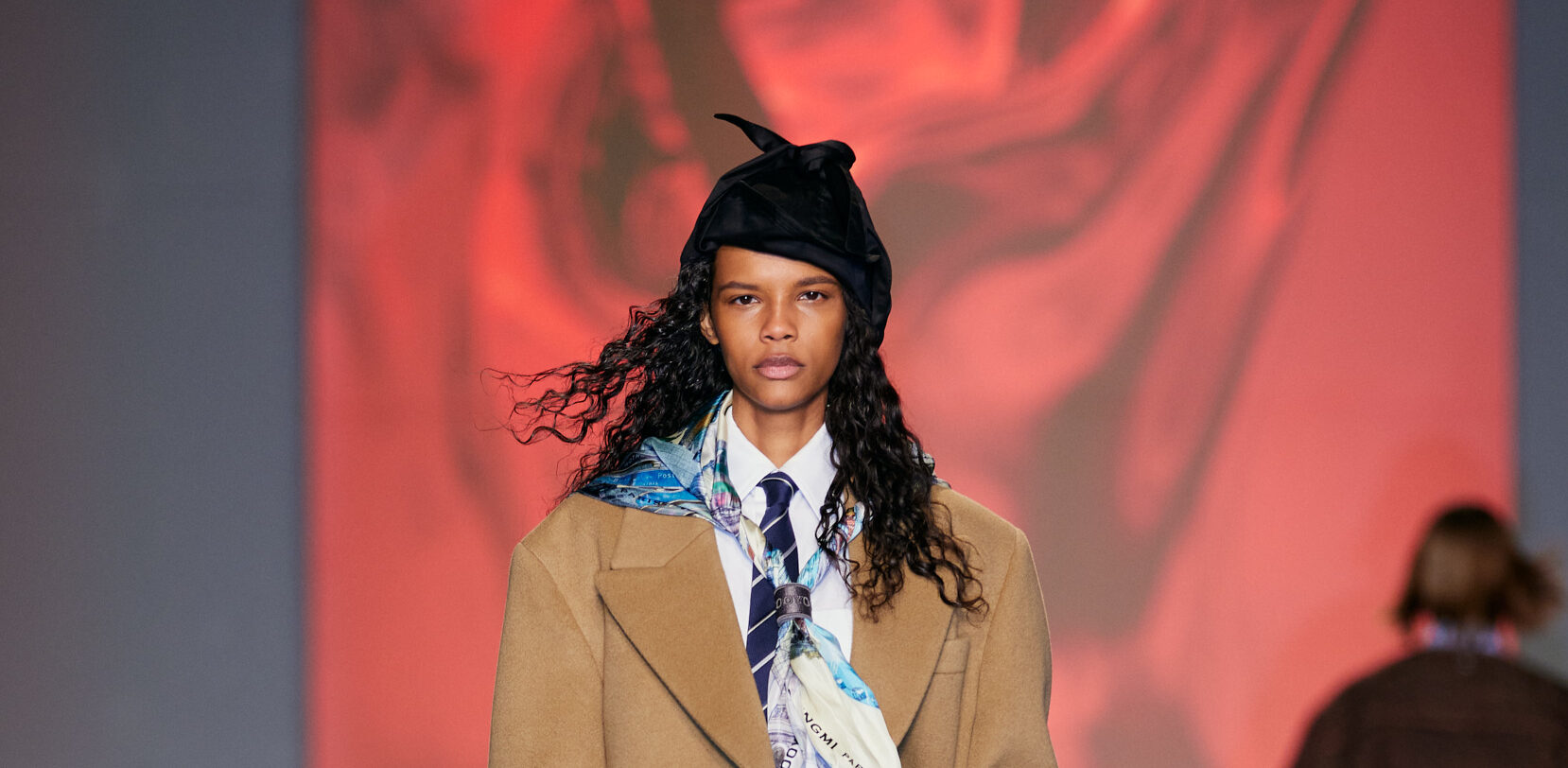 Celebrating Seoul: Wooyoungmi’s Fall-Winter 2024 Collection Unveiled