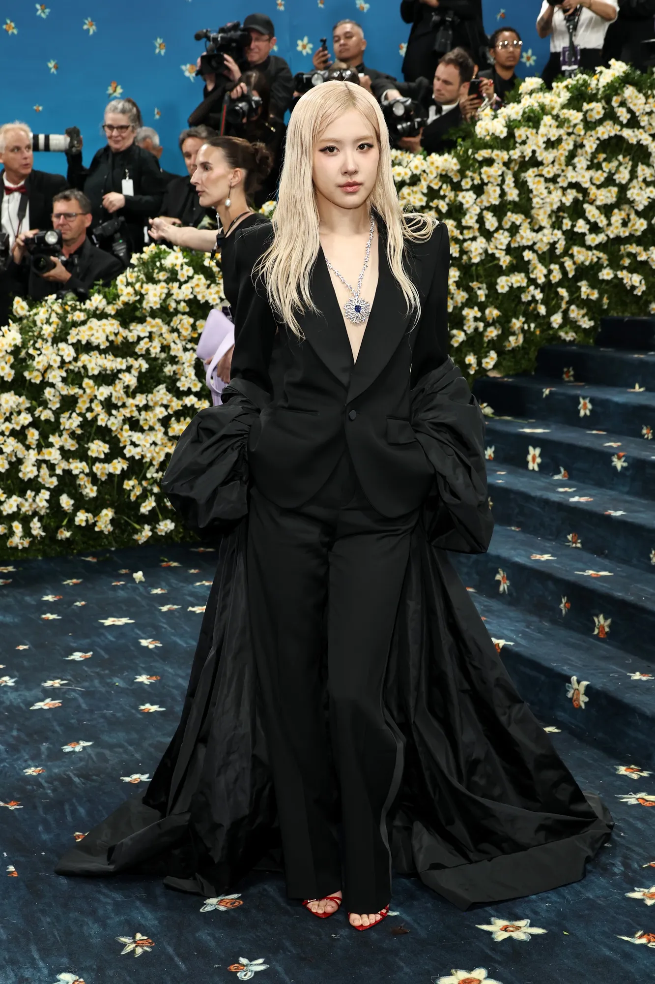 ROSÉ Met Gala 2025